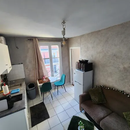 Quiet Cosy Near Montmartre - Appartamento *
