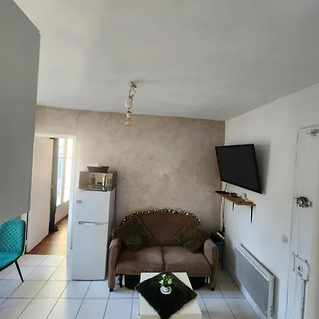 Quiet Cosy Near Montmartre - Appartamento