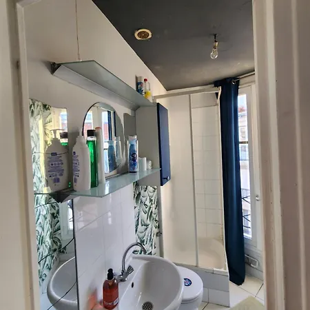 Quiet Cosy Near Montmartre - Appartamento Parigi